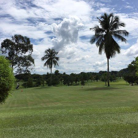 Danau Golf Course