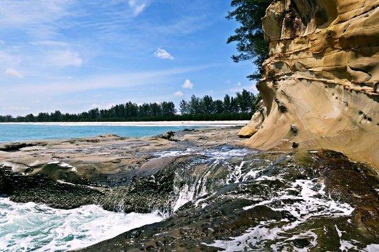 Tindakon Dazang Beach