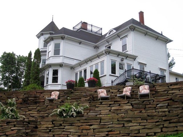 Tysons' Fine Minerals