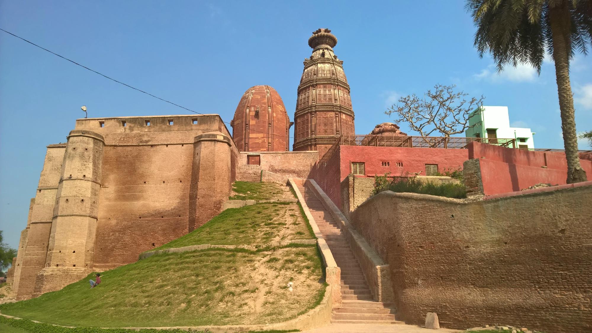 Garud Govindji Temple