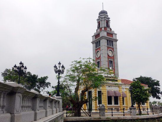 Mission Hills Huayi Brothers Feng Xiaogang Movie Town