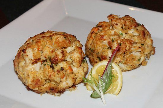 Luna Del Sea Steak & Seafood Bistro