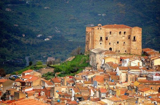 Castelbuono Paese in Provincia Di Palermo