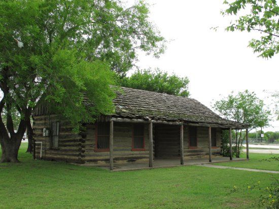 1856 Atascosa County Courthouse Replica