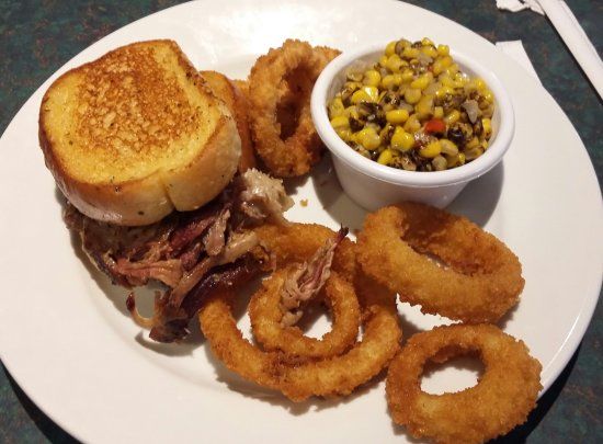 Smokey Bones Bar & Fire Grill