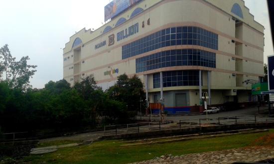 Billion Shopping Centre