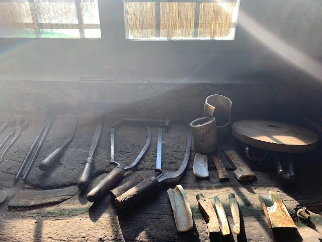 Museum of cutting blades and Palazzo Vicari