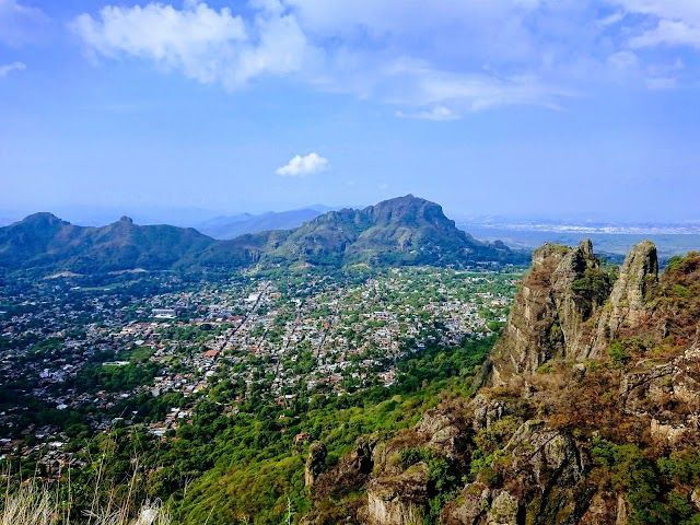 El Tepozteco National Park and Pyramid