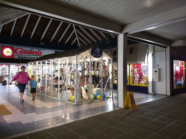 Baie Des Citrons Shopping Complex