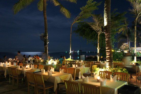 Coco51 Restaurant & Bar