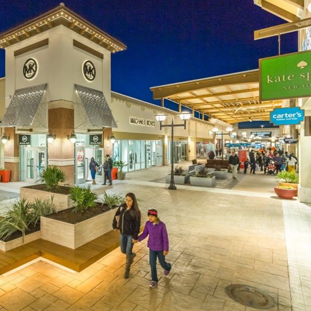 Tanger Outlets Fort Worth