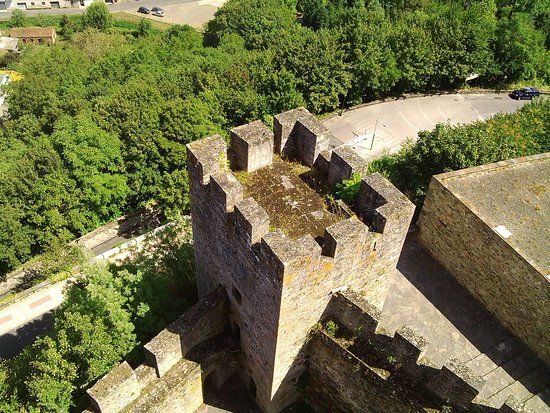 Torre da Homenaxe do Castelo de Lemos
