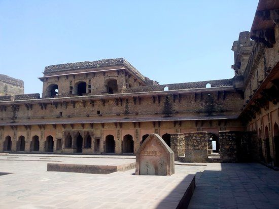Garhkundar Fort