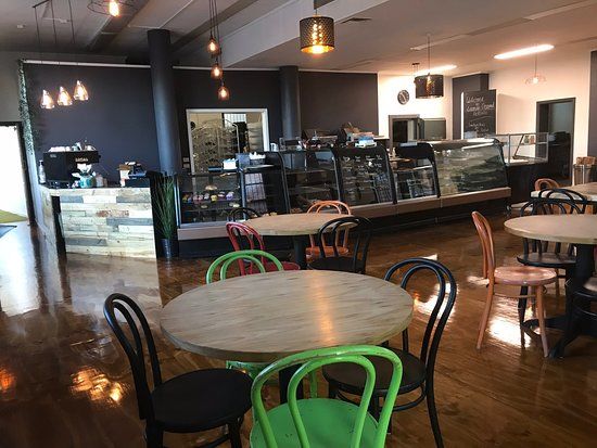 Cooma's Original Hotbake