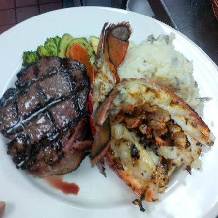 Gliss Steak & Seafood