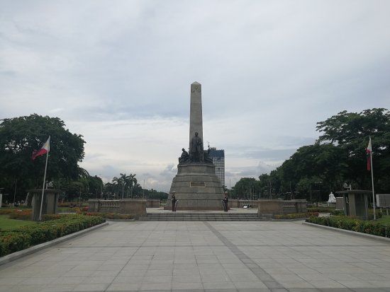 Rizal Monument