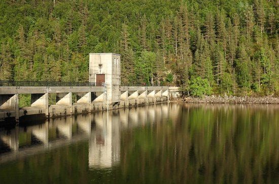 Loch Beinn a Mheadhoin