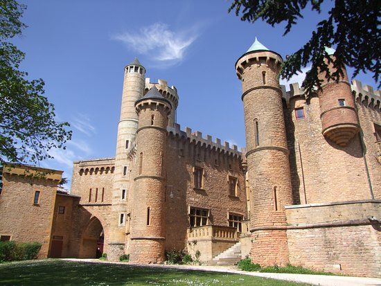 Chateau de Montmelas