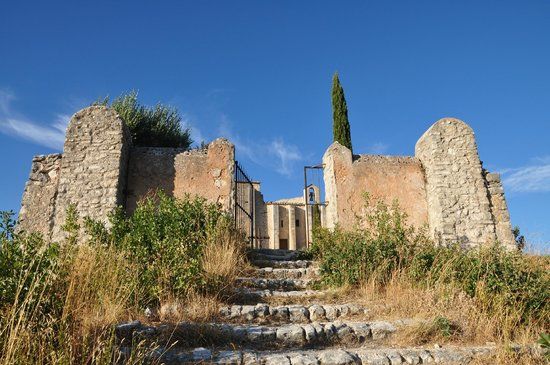 Chateau St Saturnin Les Apt