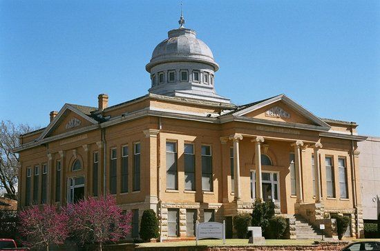 Oklahoma Territorial Museum and Carnegie Library