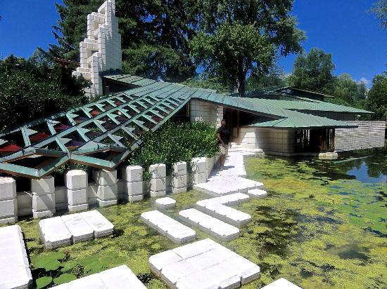 Alden Dow Home and Studio