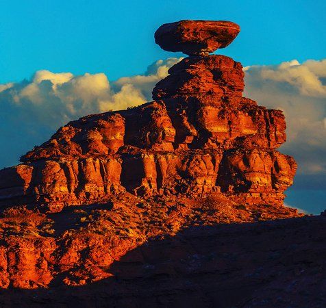 Mexican Hat Rock Formation