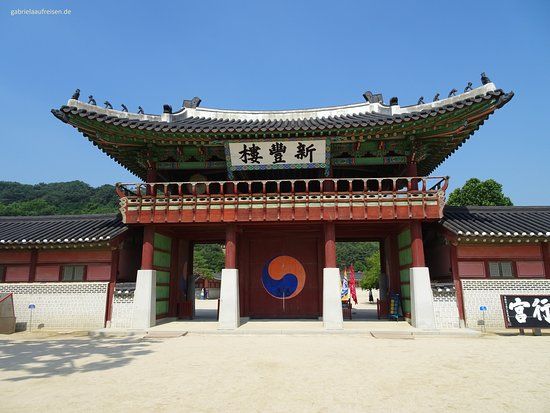 Hwaseong Palace