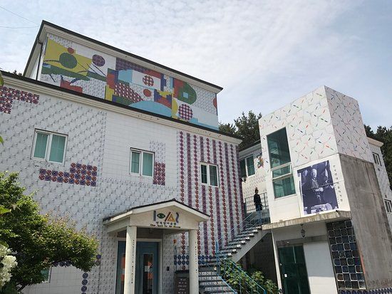 Jeonhyeoklim Art Museum