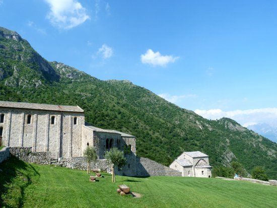 Abbazia San Pietro al Monte