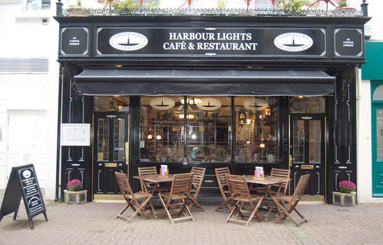 Harbour Lights Cafe & Restaurant