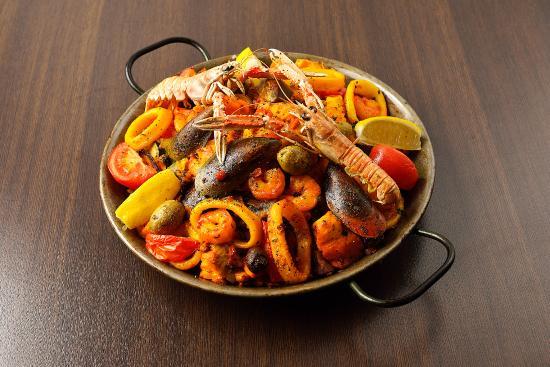 Mingla Spanish Restaurang & Bar