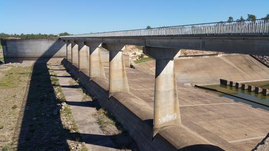 Fairbairn Dam
