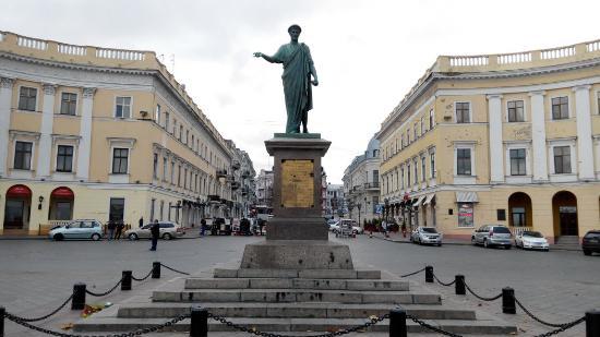 Statue of the Duc de Richelieu