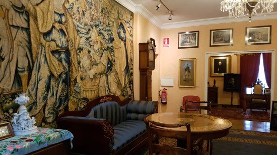 Emilia Pardo Bazan House Museum