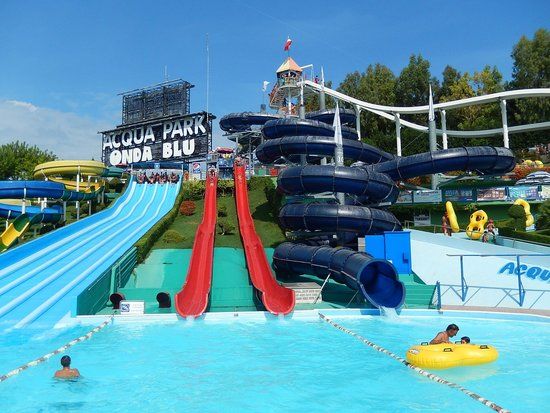 Blue Wave Waterpark