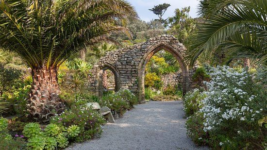Tresco Abbey Garden