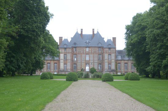 Chateau de Fleury la Foret