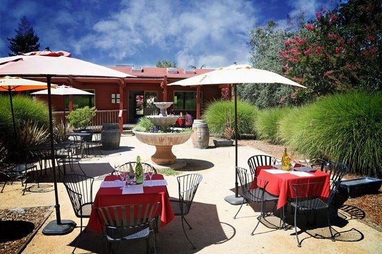 Paradise Ridge Winery