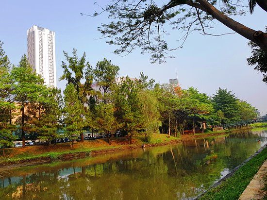 Menteng Park Bintaro