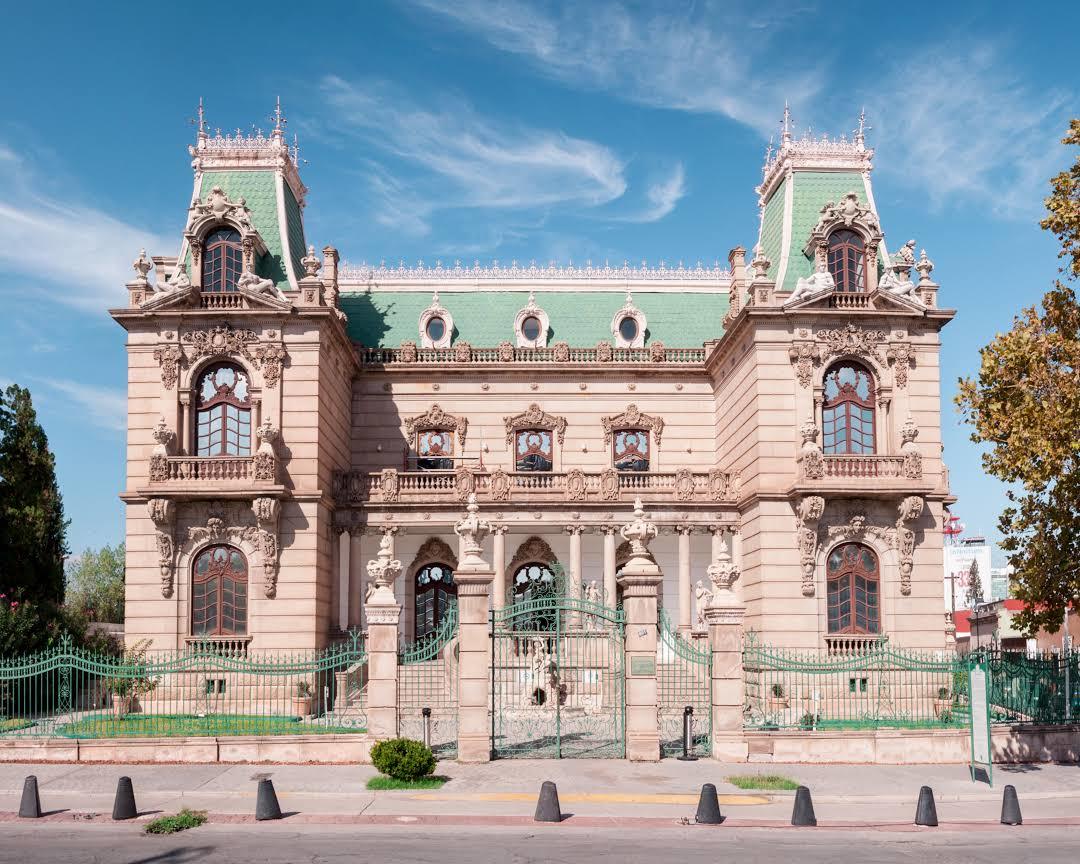 Centro Cultural Universitario Quinta Gameros