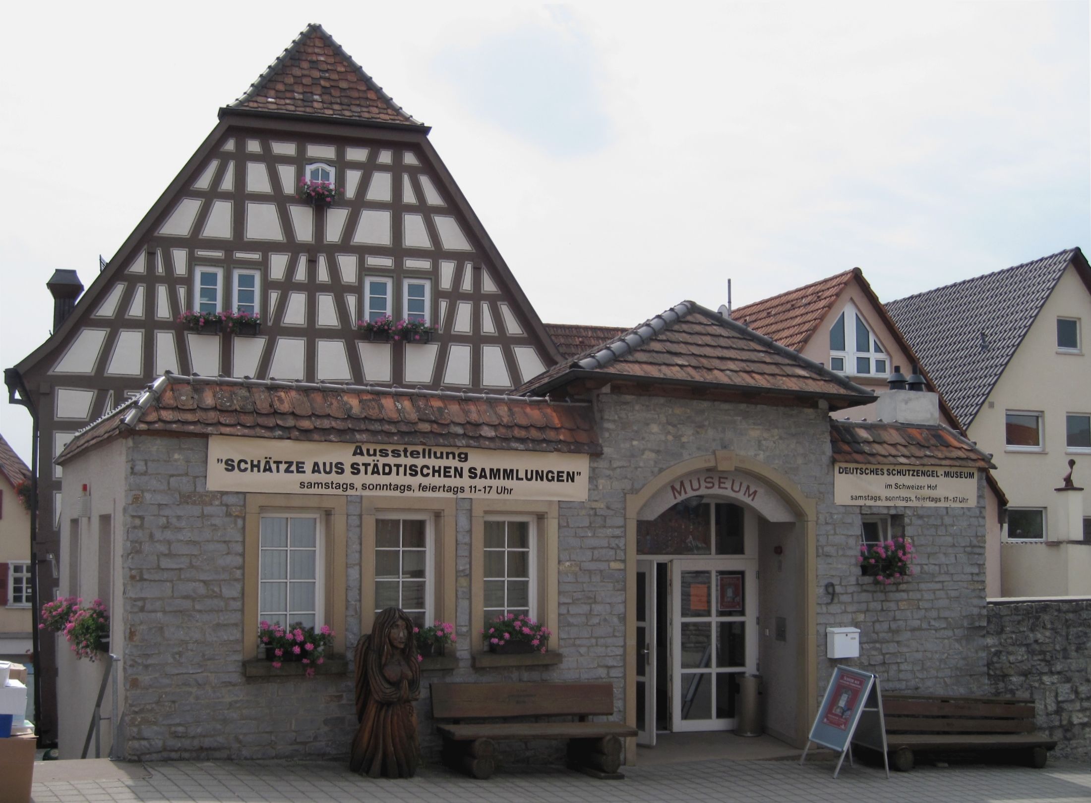 Deutsches Schutzengel-Museum im Schweizer Hof