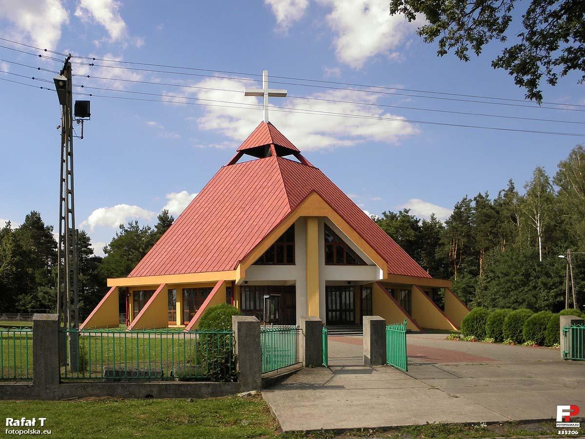 Parafia p.w. Wniebowziecia Najswietszej Maryi Panny w Rzucowie
