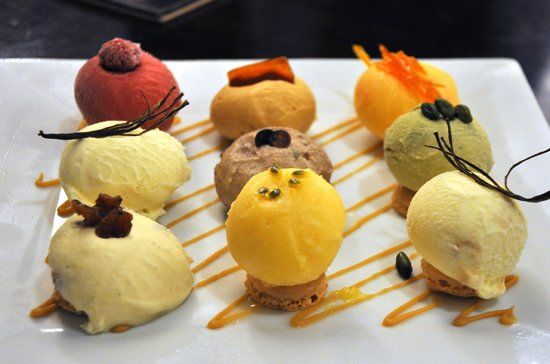 Restaurant at Caer Beris Manor Hotel