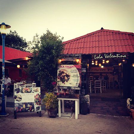 Lola Valentina