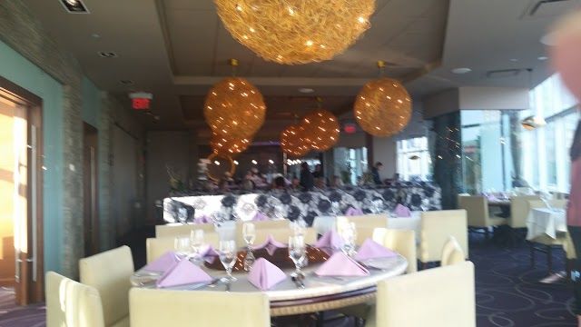 Jacky's Waterplace & Sushi Bar