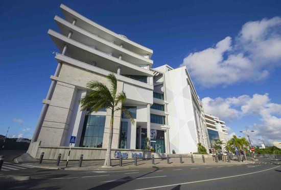 Blue Mall St. Maarten