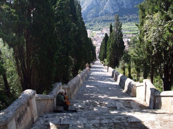 The 365 Calvari Steps