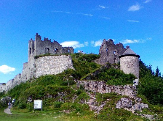 Ehrenberg Castle
