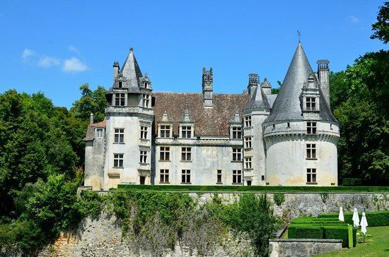 Chateau de Puyguilhem