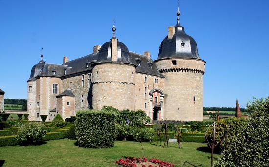 Le Chateau de Lavaux Sainte-Anne
